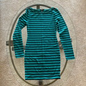Forever 21 long sleeve dress